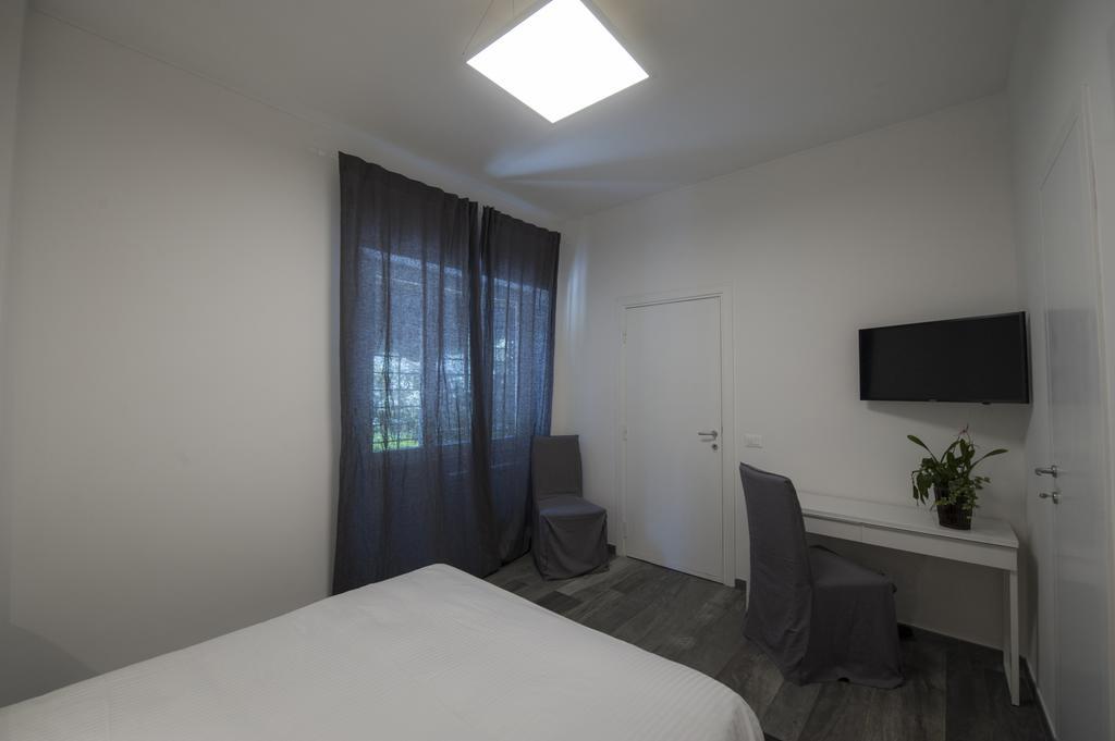 Porta Latina Suite - Private Apartment Rome'S Center エクステリア 写真