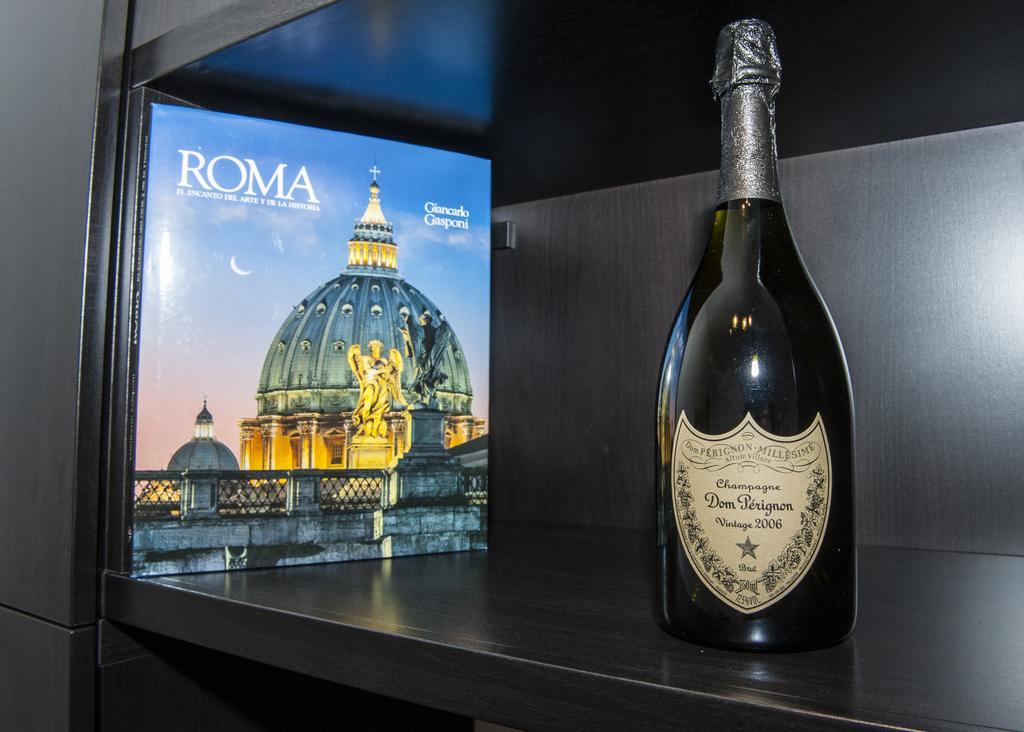 Porta Latina Suite - Private Apartment Rome'S Center エクステリア 写真